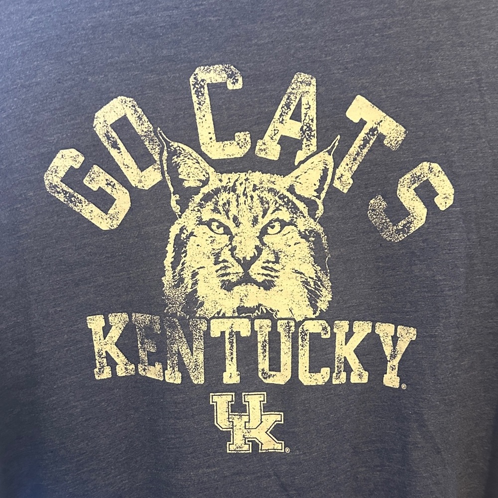 Kentucky Wildcats Cat Graphic T-Shirt